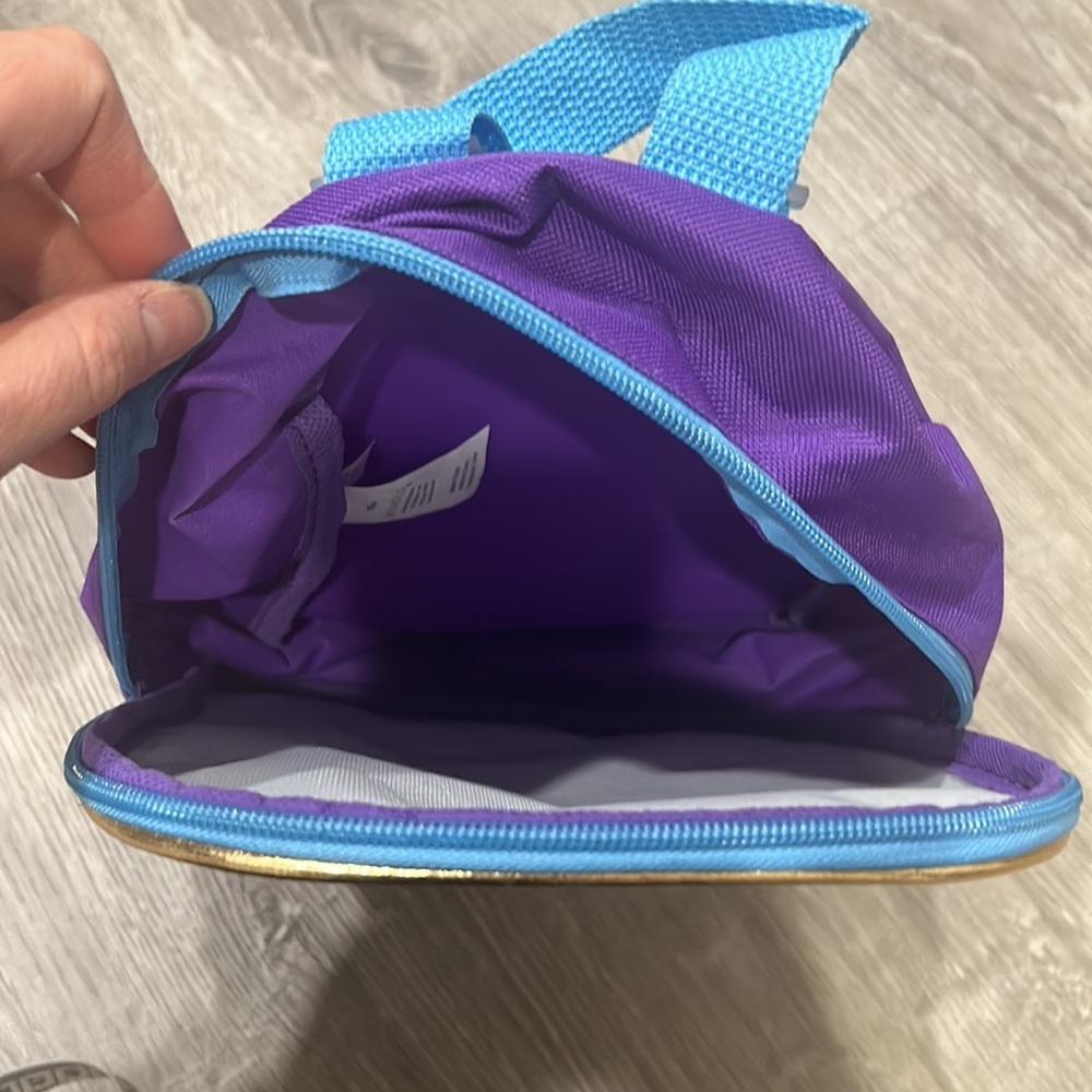 Frozen Mini Backpack - Picture 6 of 7